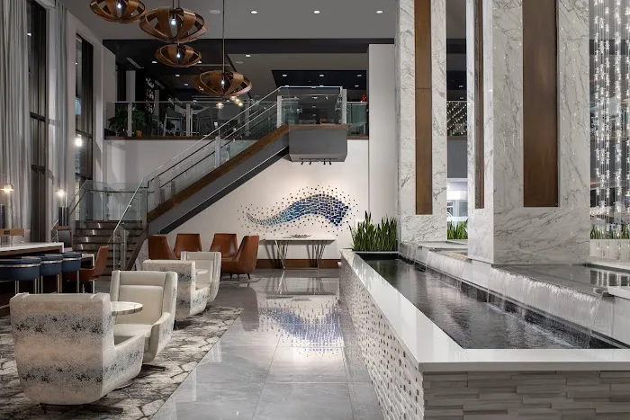Embassy Suites by Hilton Knoxville Downtown 5