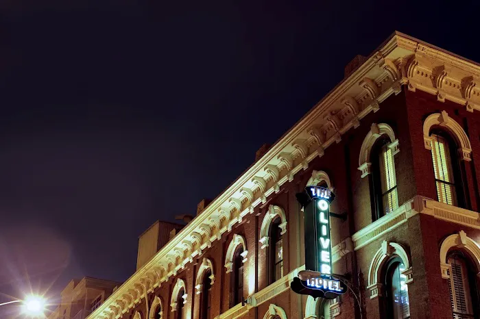 The Oliver Hotel Knoxville, by Oliver 5