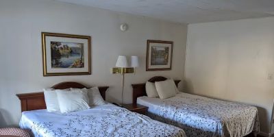 Drama Inn, Cherokee NC