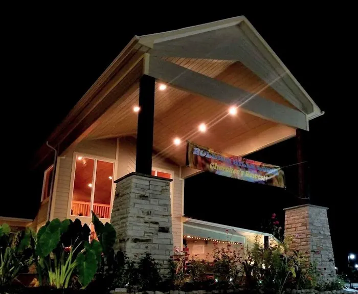 Rolling Hills Lodge 4