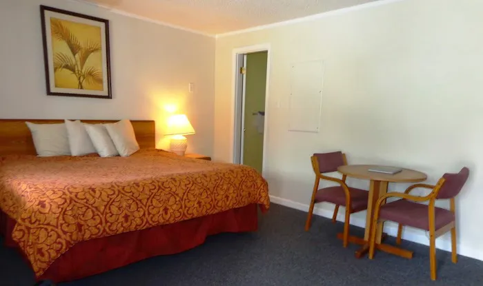 A Holiday Motel 4
