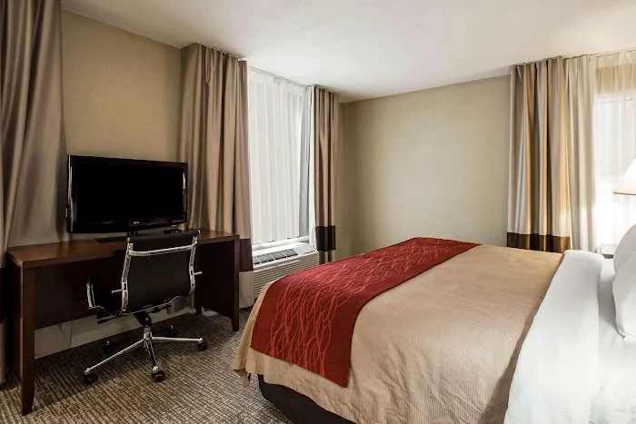 Comfort Inn near Great Smoky Mountain National Park 4