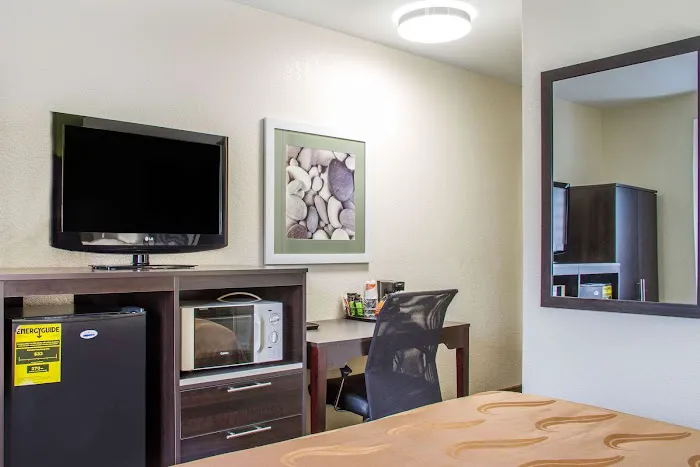 Quality Inn & Suites Maggie Valley - Cherokee Area 4