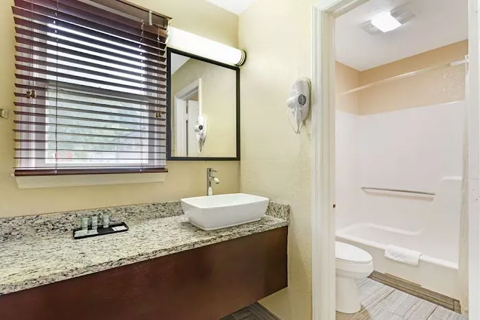 Best Western Mountainbrook Inn 4