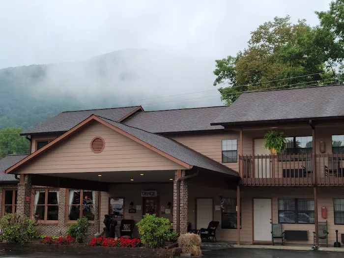 Jonathan Creek Inn and Villas 4
