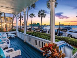 Discover Stunning Hotels with Beachfront Views in the US for an Unforgettable Coastal Stay
