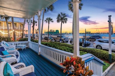 Discover Stunning Hotels with Beachfront Views in the US for an Unforgettable Coastal Stay