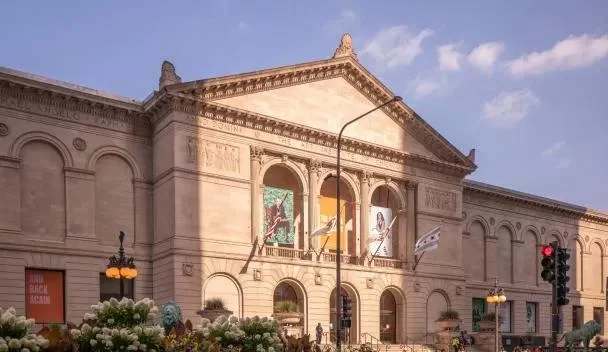 Discover the Best Hotels Near Chicago’s Art Institute for a Perfect Stay