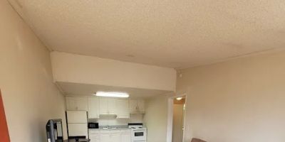 Uptown Inn & Suites