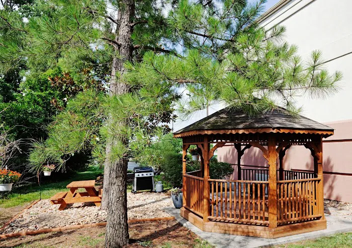 Sonesta Simply Suites Knoxville 4