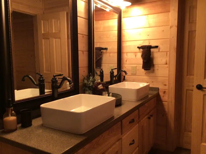 Whiskey Mountain Lodge- Cove Mountain Resort 4