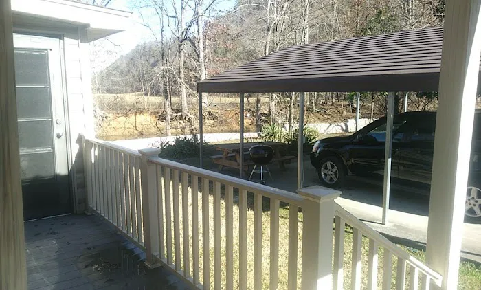 Maples Ridge Vacation Rentals:Gone Fishing 4