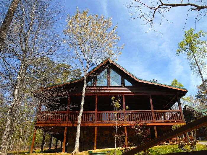 Smoky Cozy Cabin 4