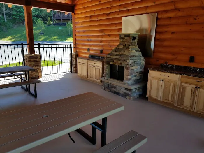 River Edge | 6 Bedroom Family Vacation Cabin 4