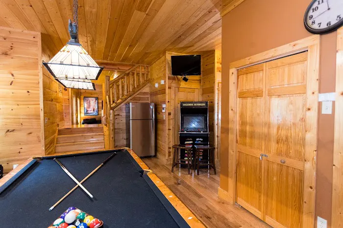 River Edge | 6 Bedroom Family Vacation Cabin 4