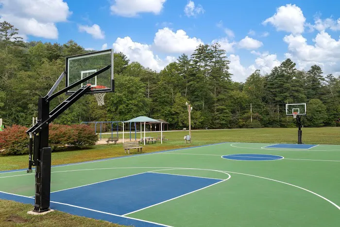 Club Wyndham Resort at Fairfield Sapphire Valley 4