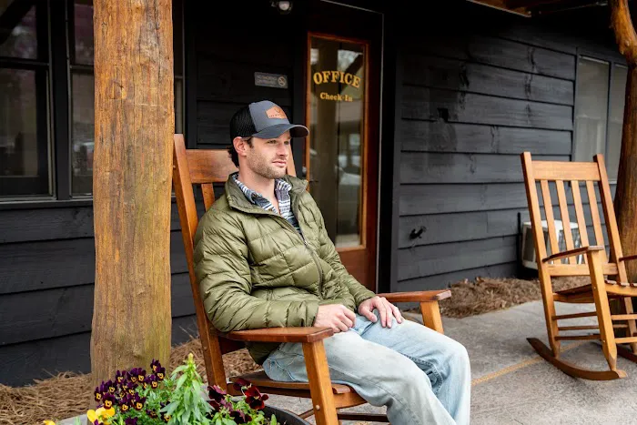 The Wells Hotel | Cashiers 4