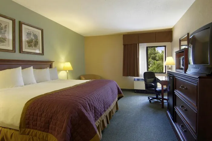 Bay Mountain inn Cherokee Smoky Mountains 4