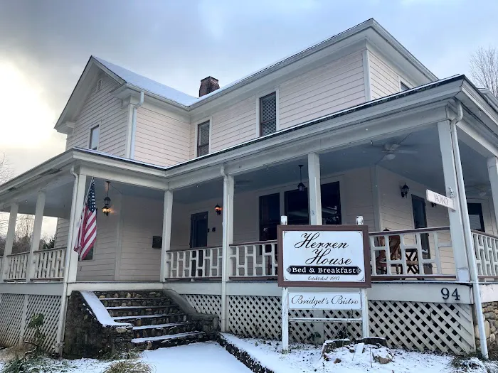 The Historic Herren House 4