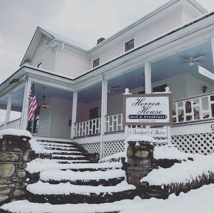 The Historic Herren House 4