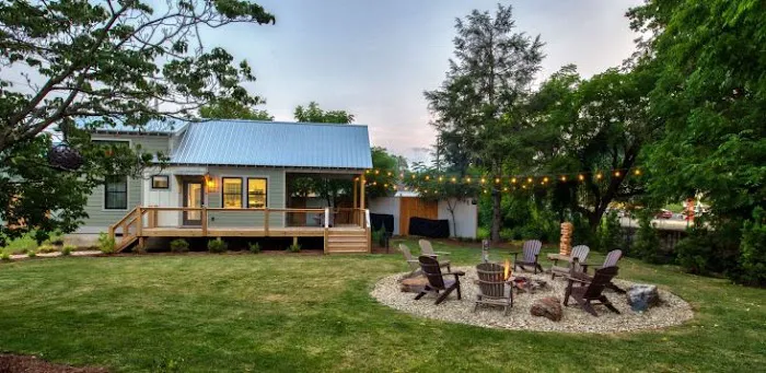 Water 65 : A Luxury Tiny Home Resort 4