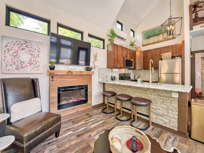 Water 65 : A Luxury Tiny Home Resort 4