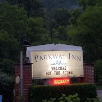 Parkway Inn ico
