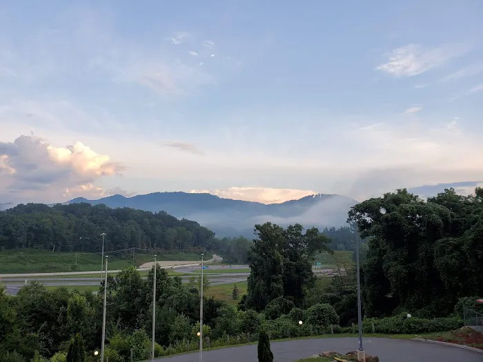 Days Inn by Wyndham Waynesville NC 4