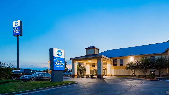Best Western Hiram Inn & Suites 4