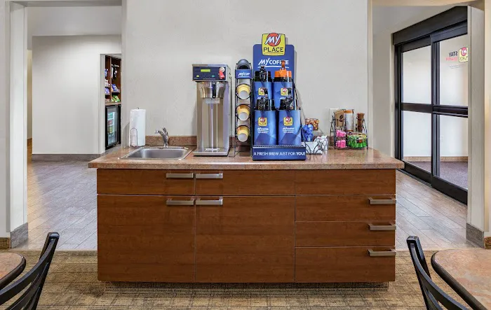 My Place Hotel-Lithia Springs, GA 4