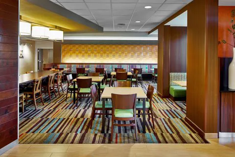 Fairfield Inn & Suites Atlanta Lithia Springs 4