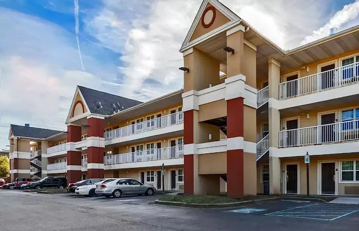 MainStay Suites Knoxville - Cedar Bluff 4