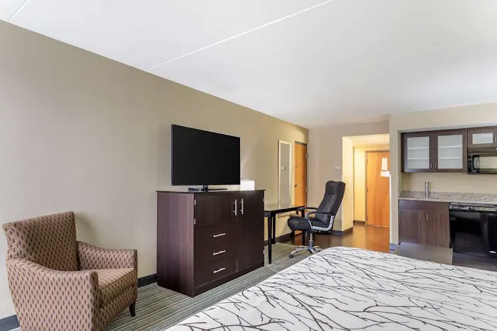 Best Western Plus Knoxville Cedar Bluff 4