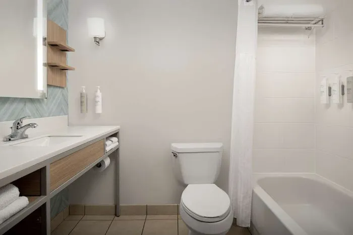 Hilton Garden Inn Knoxville West/Cedar Bluff 4