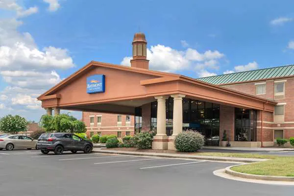 Baymont by Wyndham Knoxville/Cedar Bluff 4