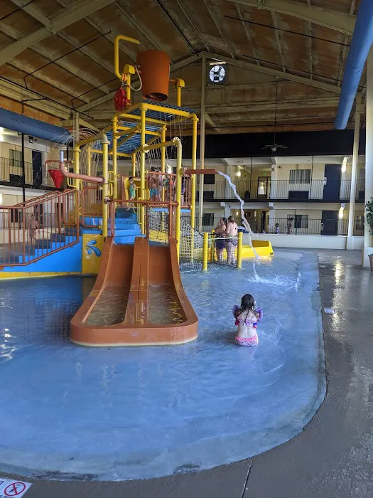 OYO Hotel Knoxville TN Cedar Bluff I-40 5