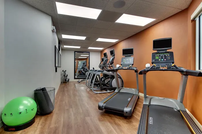 Drury Inn & Suites Knoxville West 4