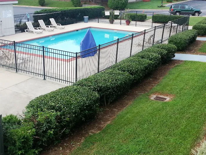 Americas Best Value Inn Douglasville 4
