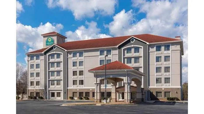 La Quinta Inn & Suites by Wyndham Atlanta Douglasville 4