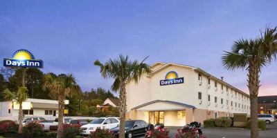 Days Inn by Wyndham Greenwood SC