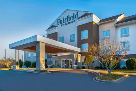 Fairfield Inn & Suites Greenwood 4