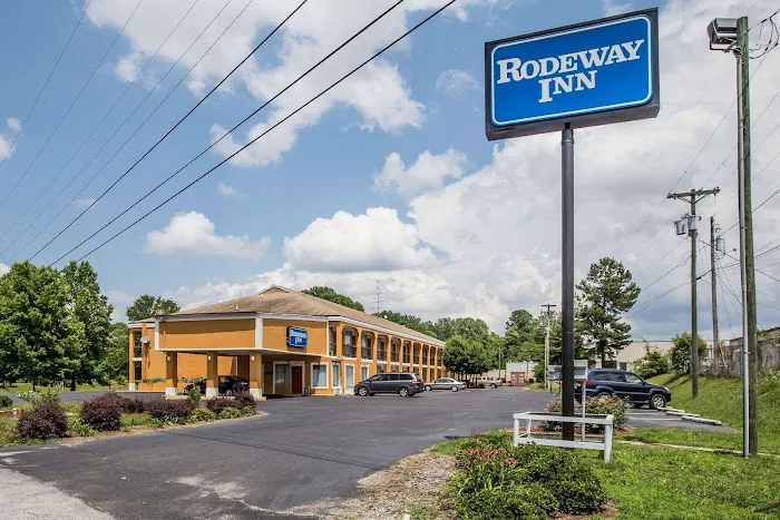 Rodeway Inn 4