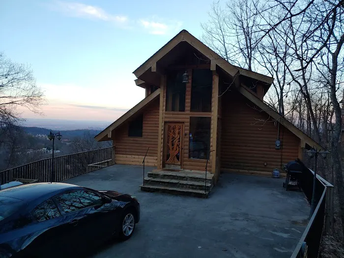Emerald City Lights Cabin 4