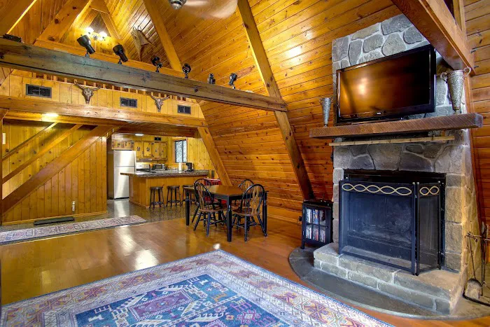 The Lodge at Ski Mountain 4