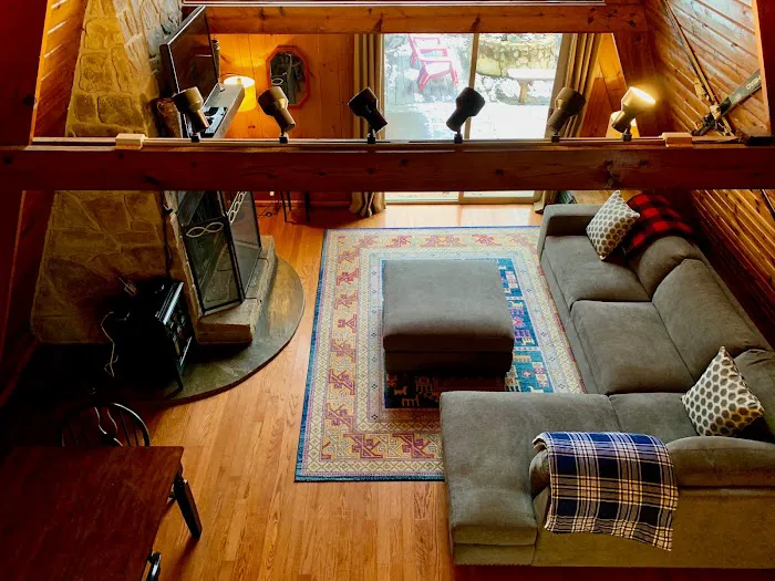The Lodge at Ski Mountain 4