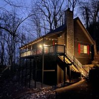 Gatlinburg Cabin By The Trees