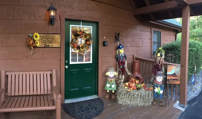 Southern Comfort Cabin 4