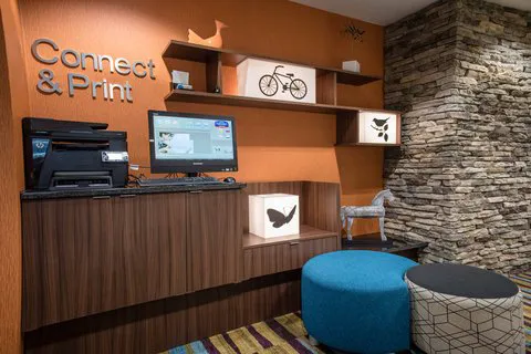 Fairfield Inn & Suites Knoxville/East 4