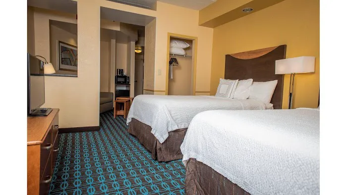 Fairfield Inn & Suites Knoxville/East 4