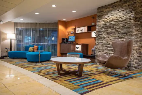 Fairfield Inn & Suites Knoxville/East 4
